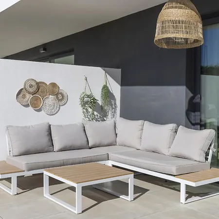 Premium Garden In Higueron *