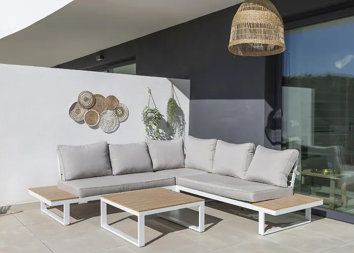 Premium Garden In Higueron *