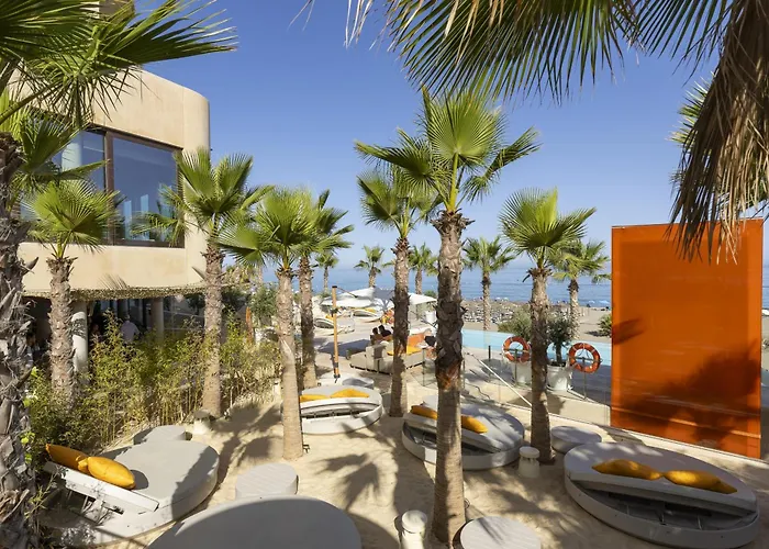 Premium Garden In Higueron *